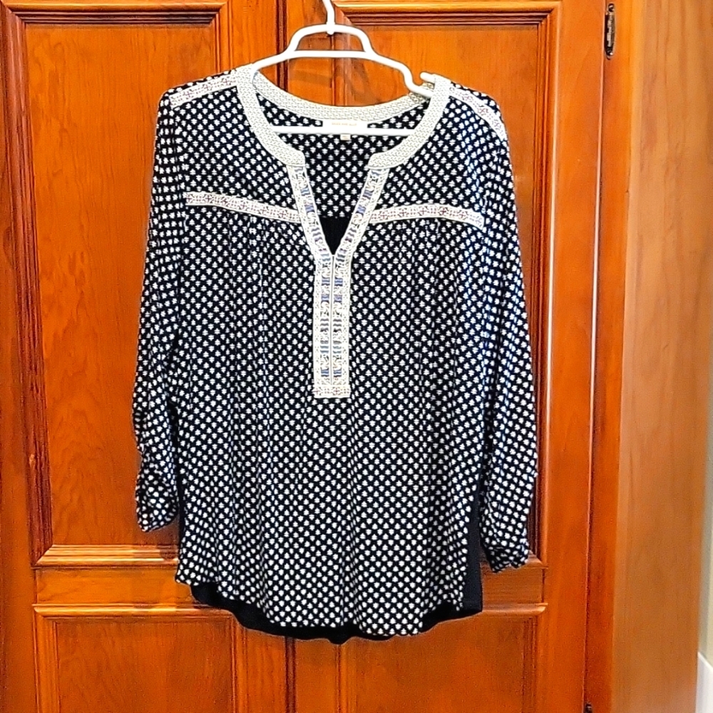 Long sleeve blouse
